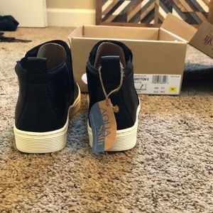 britton ii waterproof sneaker bootie